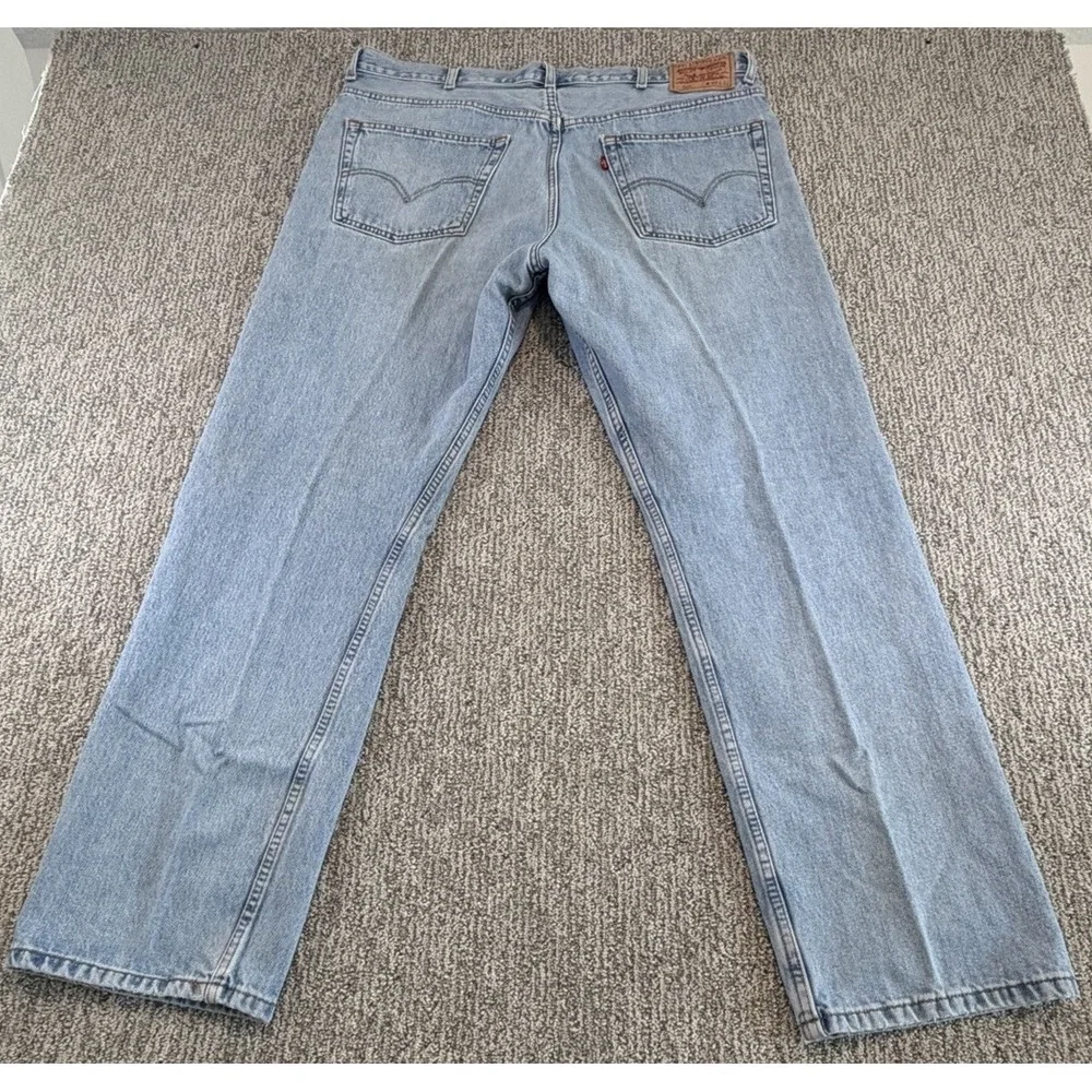 Vintage Levi's 505 Jeans Mens 40x32 Blue Regular Fit‎ Pockets Denim Light Wash